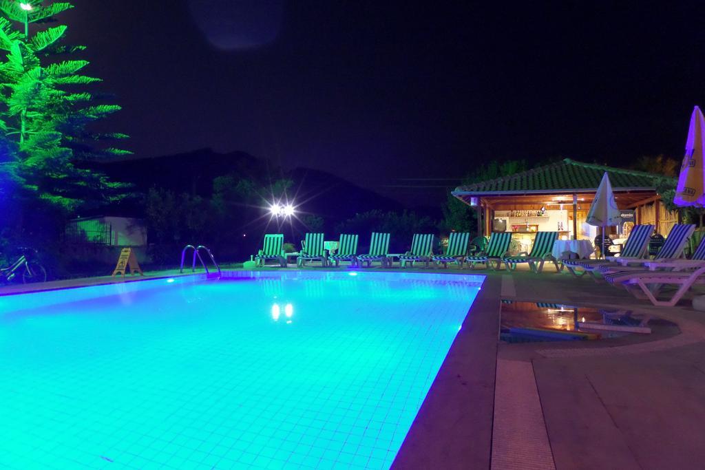 Yaprak Hotel ダルヤン エクステリア 写真